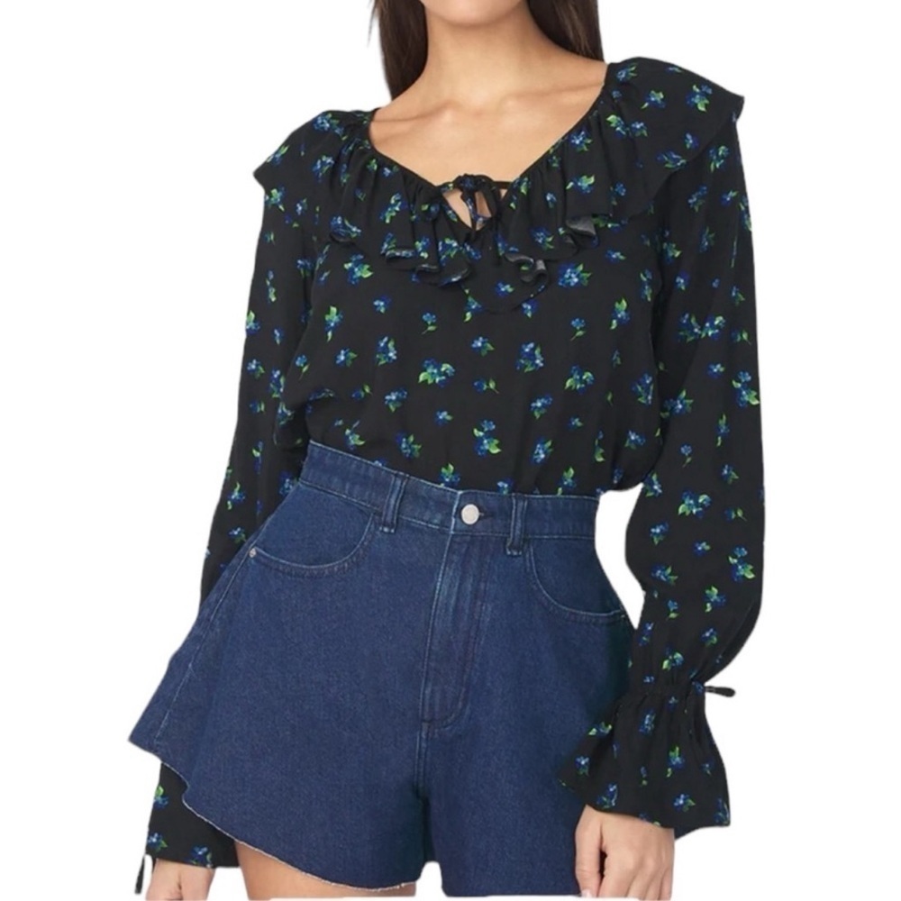*NWT* WeWoreWhat REVOLVE Ruffle Blouse Watercolor Ditsy Black Multi